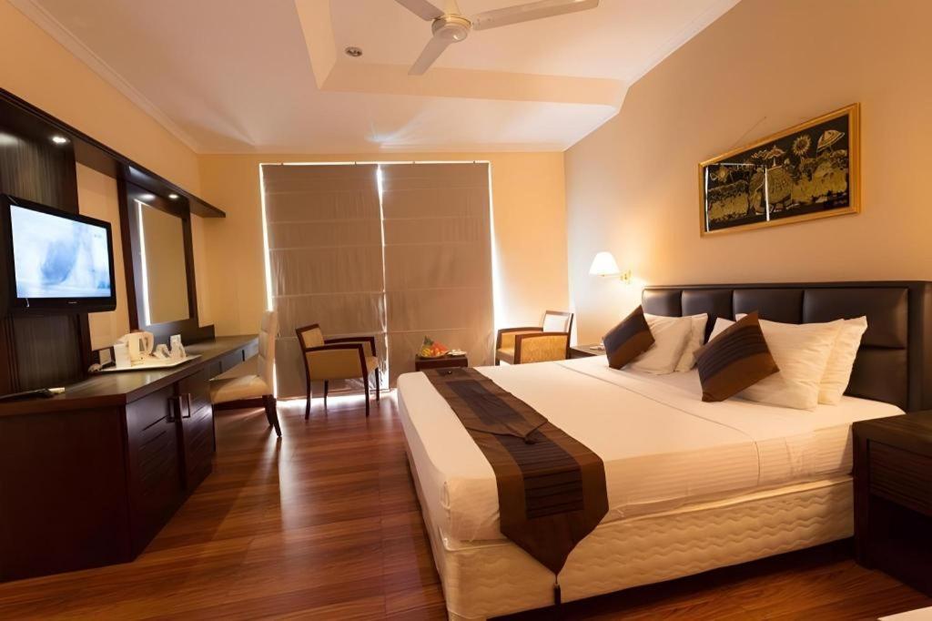 Devon Hotel Kandy Exterior photo